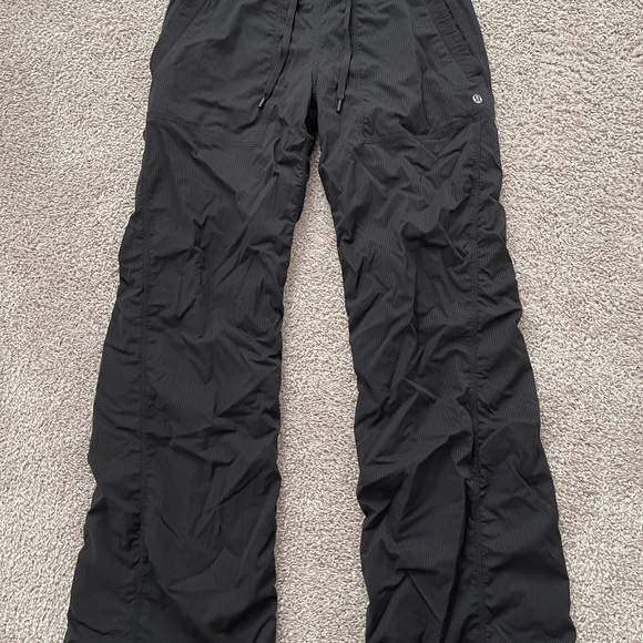 Lululemon Dance Studio Pant Size 6 Black - Picture 3 of 8